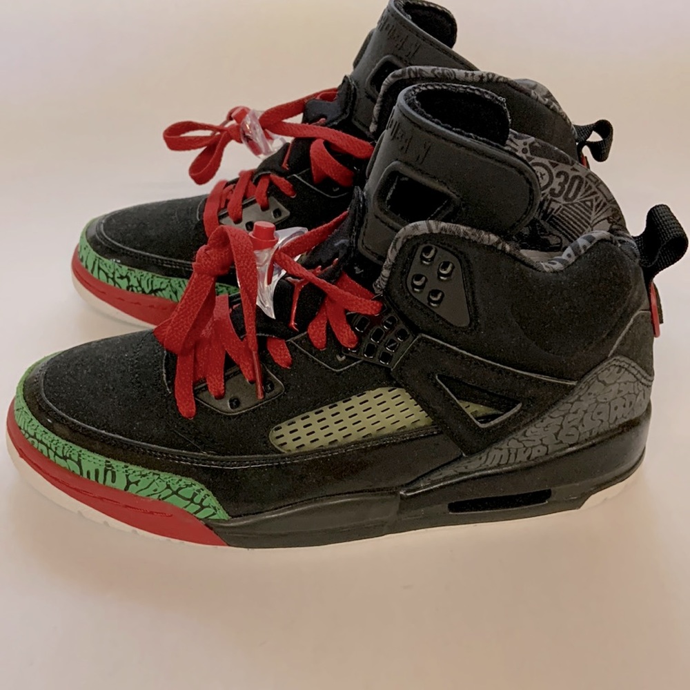 *HP* Nike Jordan Spiz’ike WHITE/VARSITY RED-CLASSIC GREEN